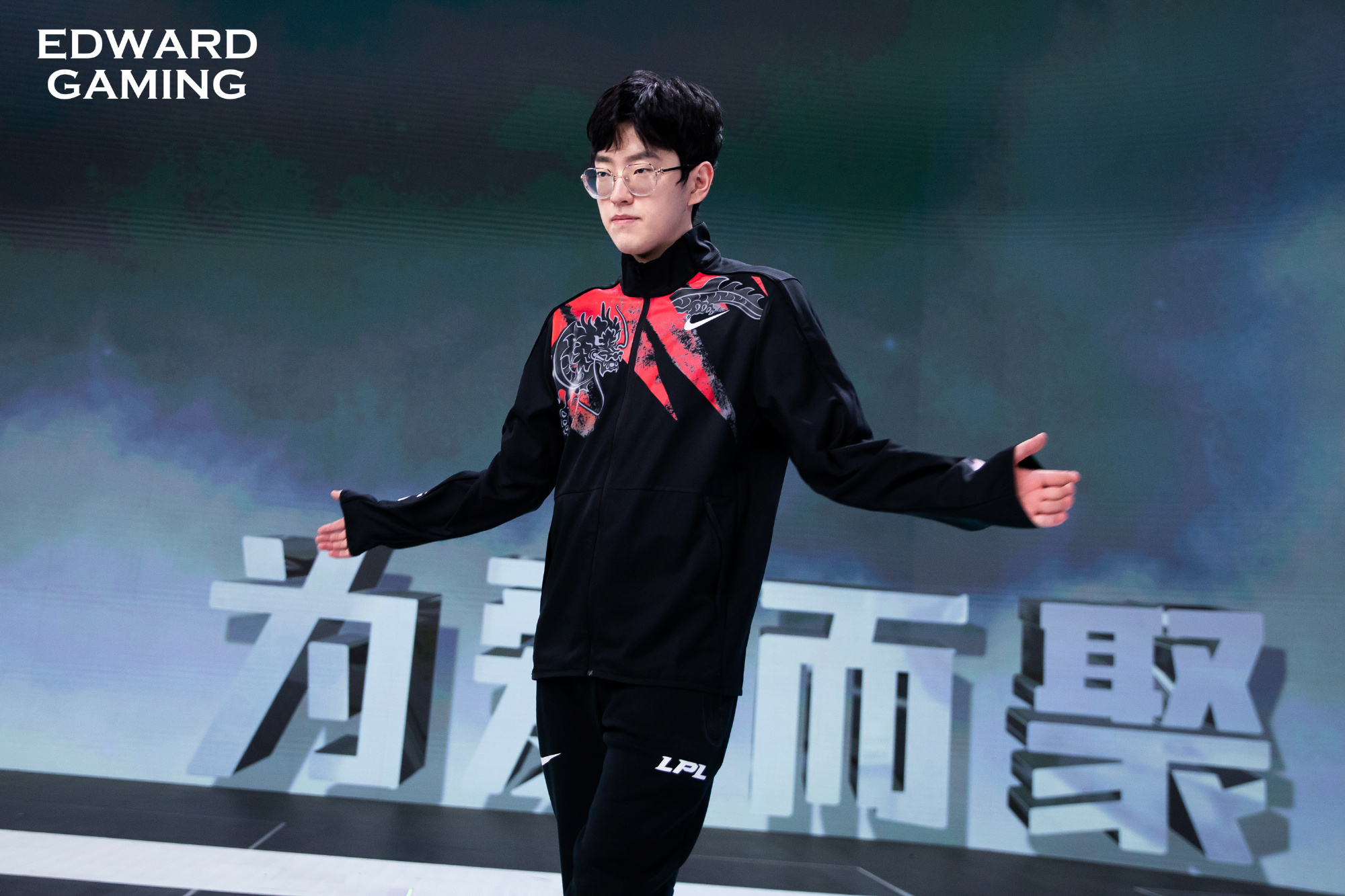 Scout在中国队比赛中大比分获胜，险胜引发热议！-华体会体育APP官网